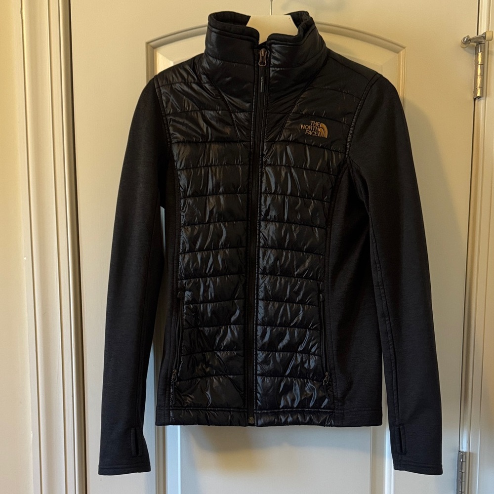 The North Face Women's Black Quilted Puffer Jacket
